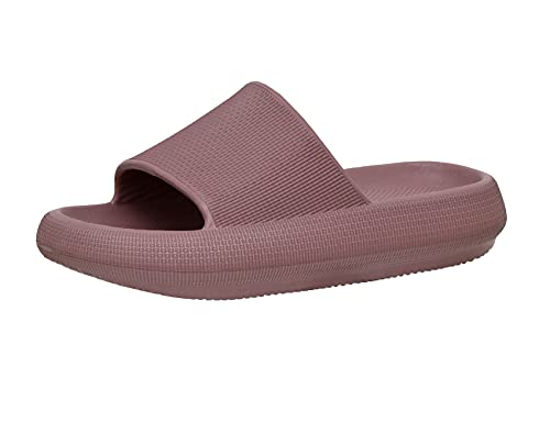 CUSHIONAIRE women's feather cloud recovery slide sandal