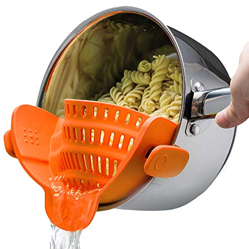Kitchen Gizmo Snap N Strain pot strainer and pasta strainer
